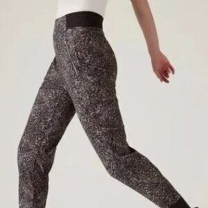 Athleta Trekkie North High Rise Jogger - Abstract print